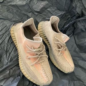 Adidas Yeezy Boost 350 V2 Sand Taupe